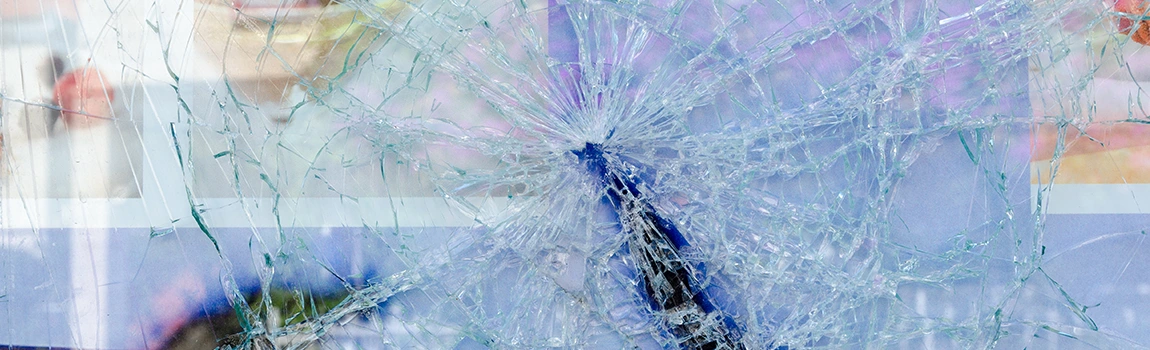 Window Broken Glass Repair in Miramar